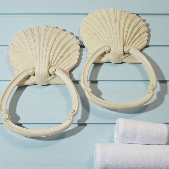 Vintage 1977 HOMCO Sea Shell Towel Ring Holder Syroco Style Beach Ocean Nautical - Picture 1 of 9